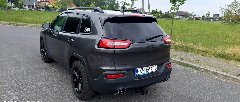 Jeep Cherokee cena 72500 przebieg: 148000, rok produkcji 2016 z Krotoszyn małe 121